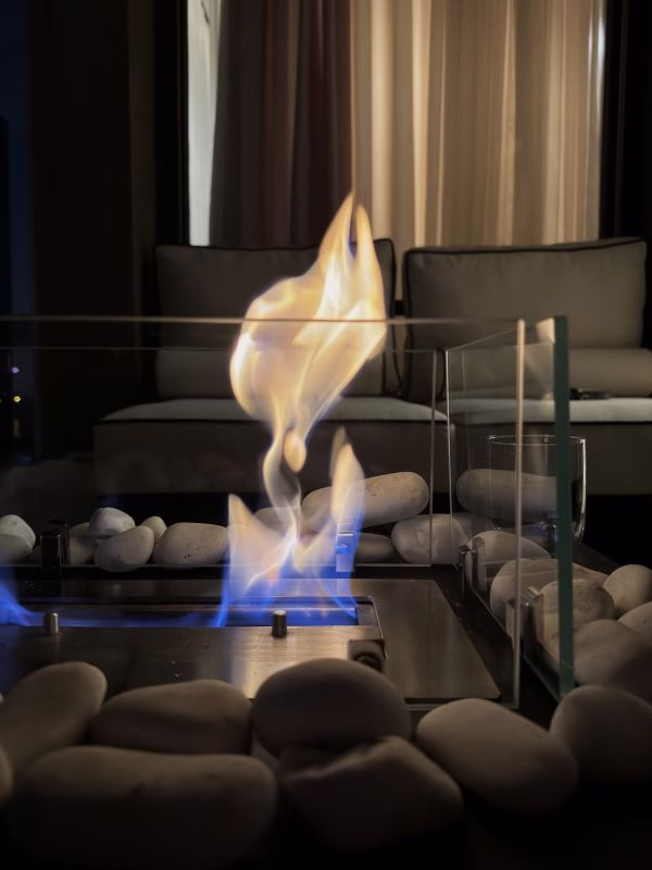 modern-villa-tasarimi-turkiye Modern cam cepheli villa tasarımı, estetik ve fonksiyonel mimarlık örneği.